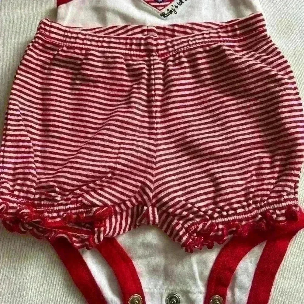 New Never worn Carter 3 months outfit. Babies first fourth. Bloomers & Onesie - Picture 4 of 4